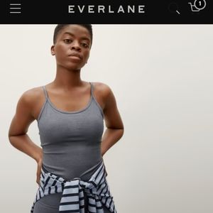 Everlane Cropped Perform Tank size large x2 black & grey NWT
